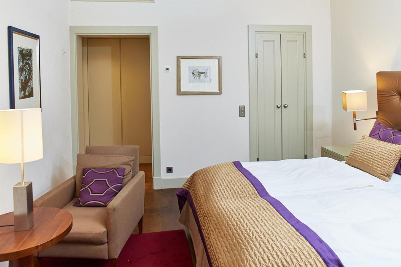 Remise Am Suellberg - Das Kleine Hotel Am Suellberg Hamburg-Harburg Buitenkant foto