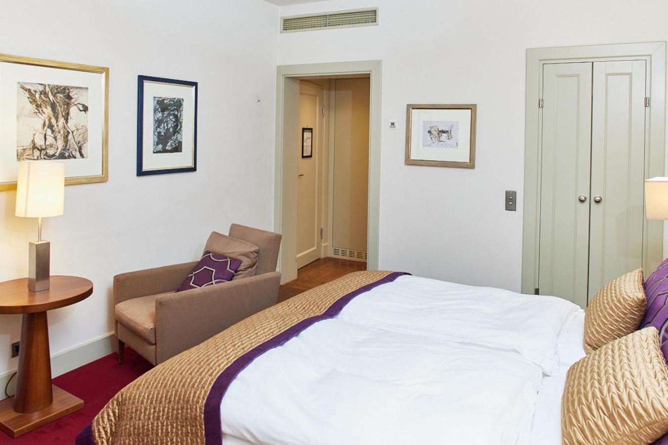 Remise Am Suellberg - Das Kleine Hotel Am Suellberg Hamburg-Harburg Buitenkant foto