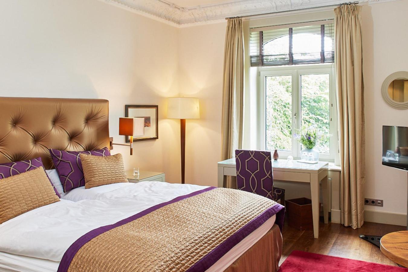 Remise Am Suellberg - Das Kleine Hotel Am Suellberg Hamburg-Harburg Buitenkant foto