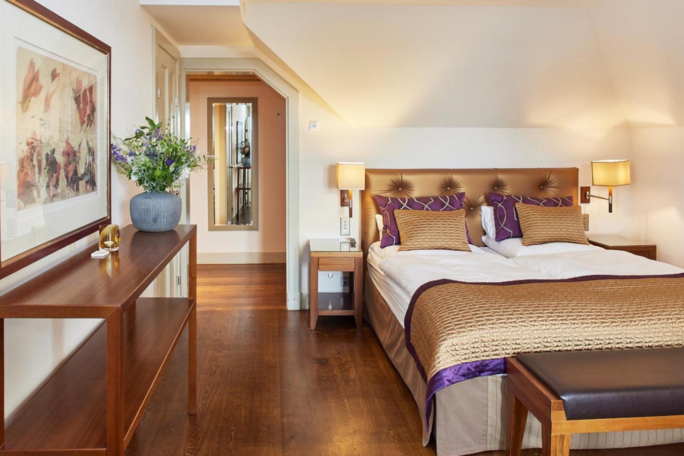 Remise Am Suellberg - Das Kleine Hotel Am Suellberg Hamburg-Harburg Buitenkant foto