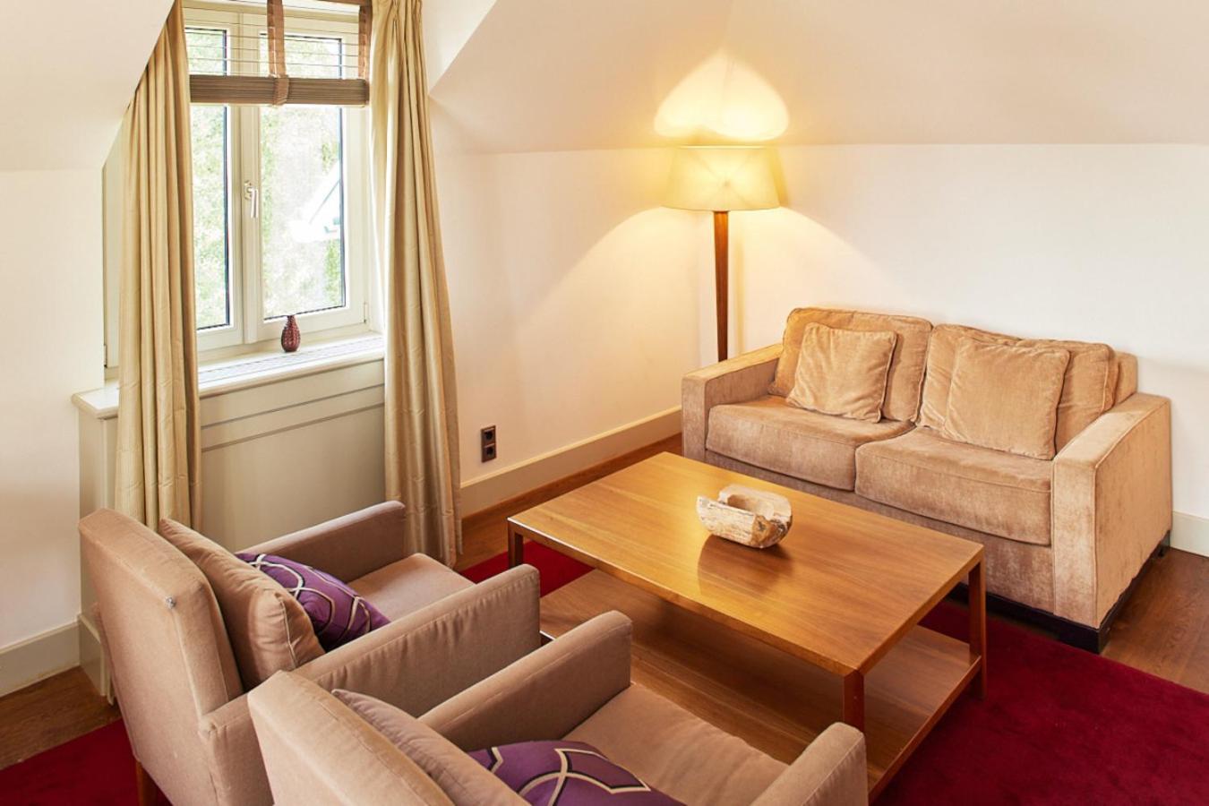 Remise Am Suellberg - Das Kleine Hotel Am Suellberg Hamburg-Harburg Buitenkant foto